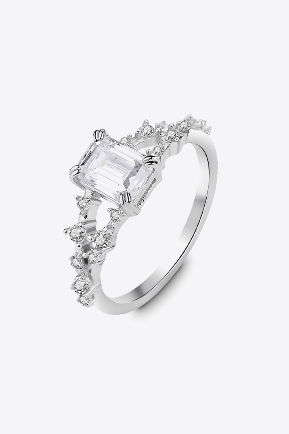 Moissanite 4-Prong Ring