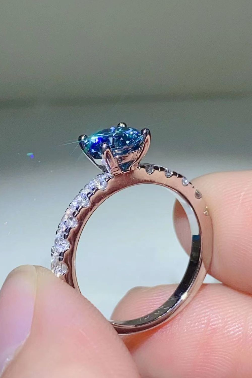 1 Carat Moissanite Side Stone Ring-Blue