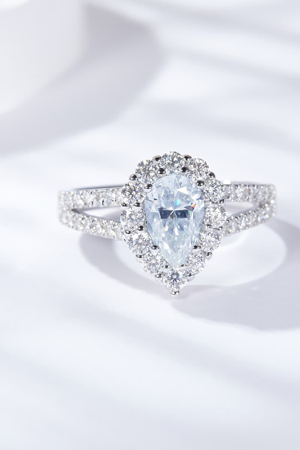 Costco moissanite 2025